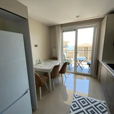 Apartment Deniz Istanbul Compound 3+1 Apartment With Amazing View *