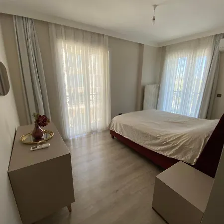Deniz Istanbul Compound 3+1 Apartment With Amazing View Istanbul