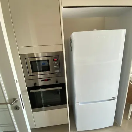 Deniz Istanbul Compound 3+1 Apartment With Amazing View דירה איסטמבול